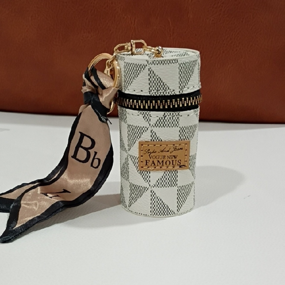 White Geometric Key & Card Holder with Scarf Charm
